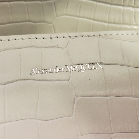 🚫SOLD🚫 Alexander McQueen Spider Jewelled Satchel💖 - Picture 12 of 16